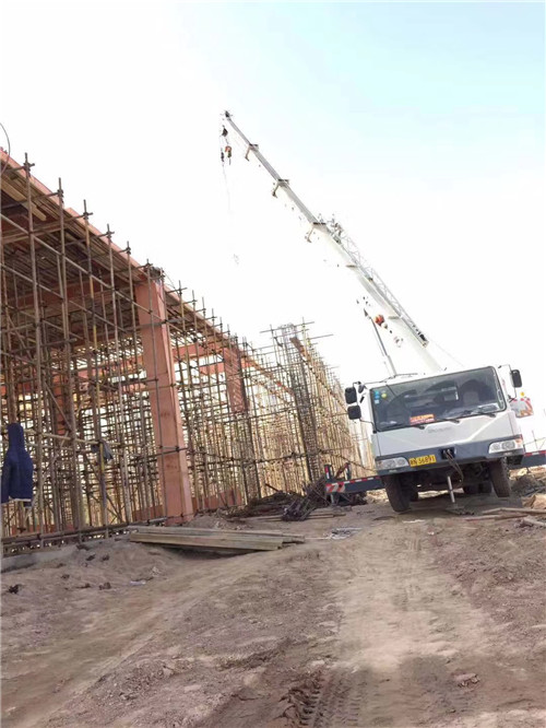 普安县25 吨、50 吨吊车怎么选？多大重量 / 半径适合对应车型？